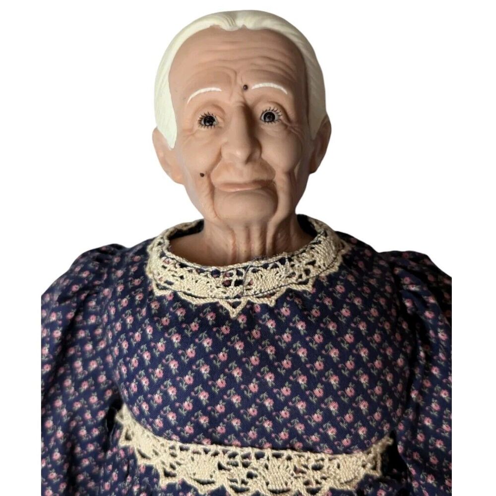 Vintage Grandma 22" Porch Sitting Doll High Detail Old Lady Halloween